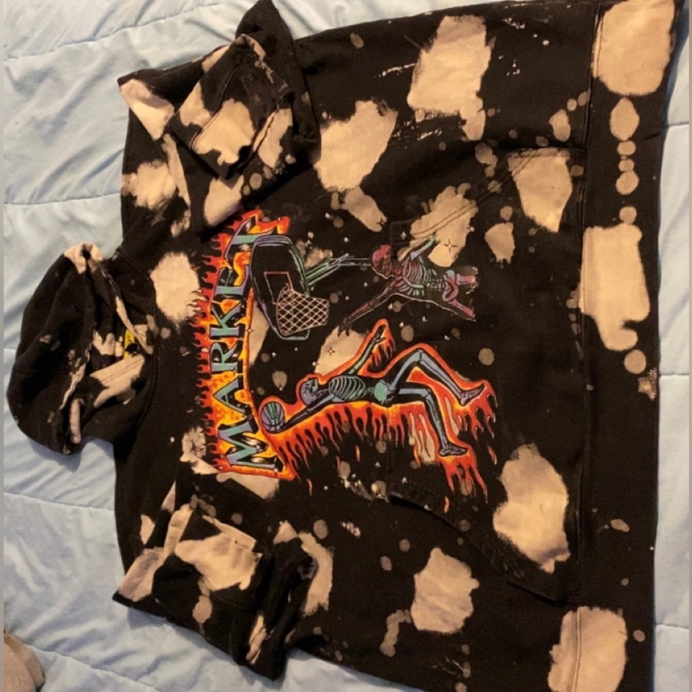 Market brand hoodie XXL
